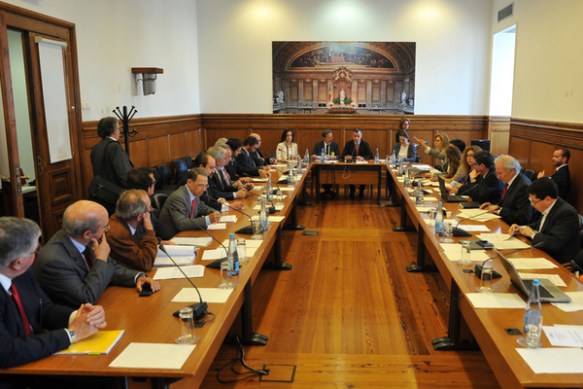 600x400-20150429-comissao-parlamentar-trabalho-023