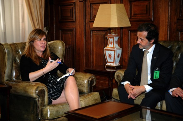 588px-20140415-teresa-caeiro-assembleia-004